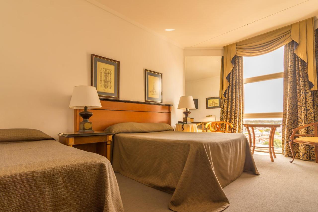 Hotel Libertador Танділ Екстер'єр фото